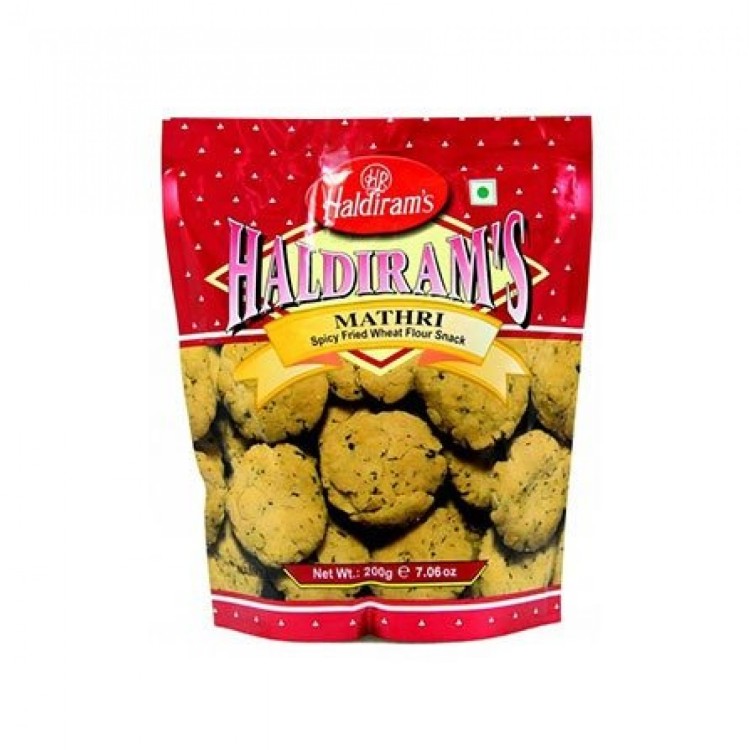 Haldiram's Mathri (Spicy Fried Wheat Flour Snack) 200g