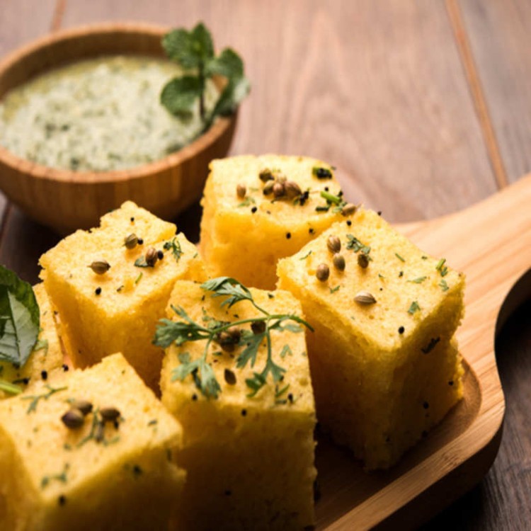Dhokla *AVAILABLE WEEKENDS* per 100g 